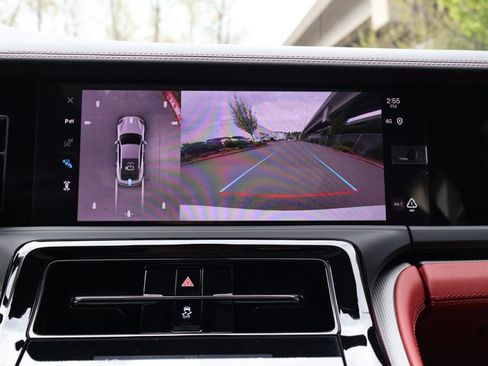 Used 2025 Porsche Panamera 4 image 16