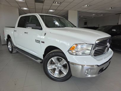 Used 2017 RAM 1500 Classic SLT w/ SLT Plus Dï¿©cor Group