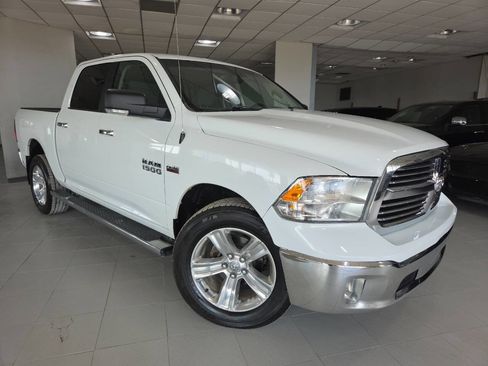 Used 2017 RAM 1500 Classic SLT w/ SLT Plus D←cor Group AWD/4WD image 1