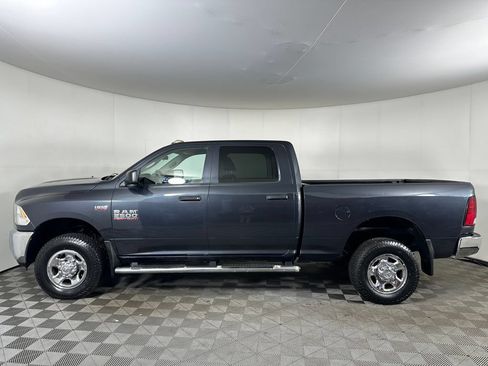 Used 2013 RAM 2500 Tradesman w/ Chrome Appearance Group AWD/4WD image 2