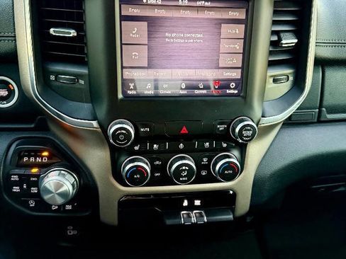 Used 2019 RAM 1500 Laramie w/ Off Road Group image 15