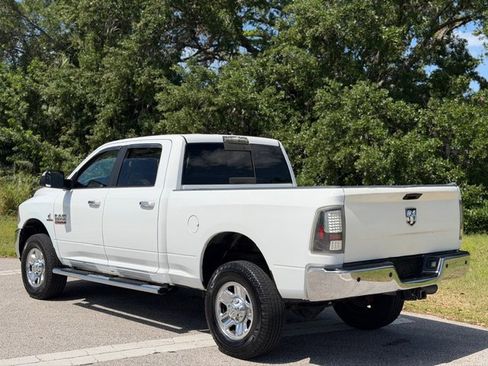 Used 2017 RAM 2500 SLT image 3