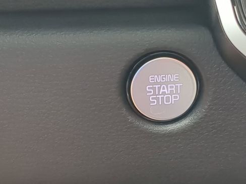 New 2026 Kia Carnival SX image 27