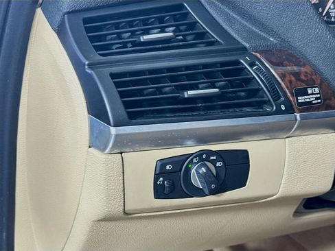 Used 2013 BMW X5 xDrive35d image 10