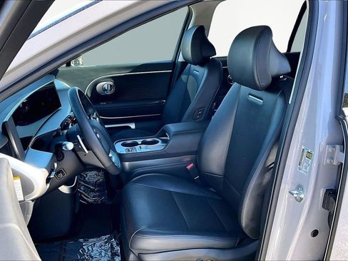 Used 2026 Hyundai Ioniq 9 Limited image 25
