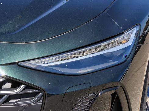 New 2026 Audi A6 Premium Plus AWD/4WD image 7