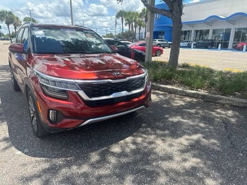 Used 2021 Kia Seltos SX AWD/4WD image 3