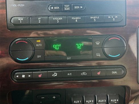 Used 2008 Ford F350 Lariat image 15