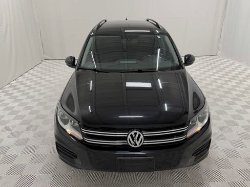 Used 2016 Volkswagen Tiguan S image 5