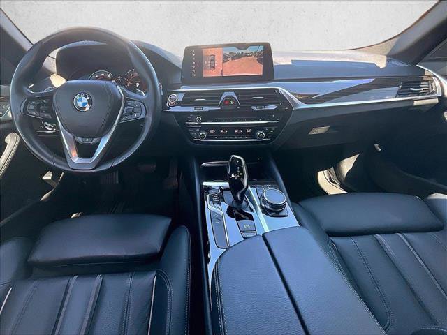 Used 2019 BMW 540i w/ Premium Package RWD image 16