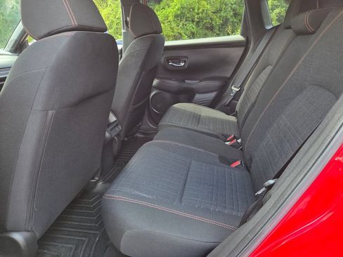 Used 2023 Honda HR-V Sport image 6