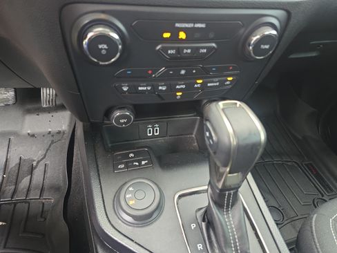 Used 2021 Ford Ranger XLT w/ Equipment Group 301A Mid AWD/4WD image 14
