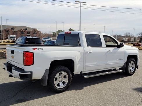 Used 2018 Chevrolet Silverado 1500 LT w/ All Star Edition image 3