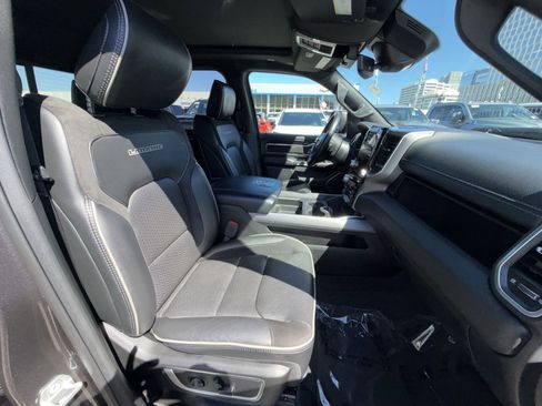 Used 2021 RAM 1500 Laramie AWD/4WD image 27