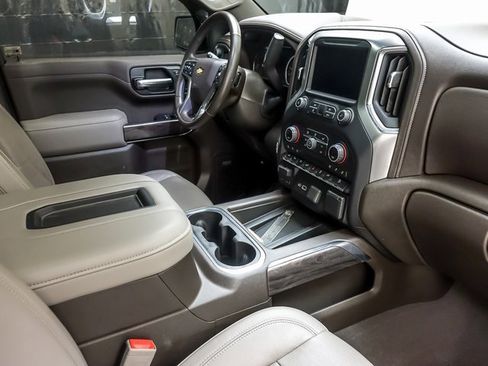 Used 2019 Chevrolet Silverado 1500 LTZ w/ LTZ Premium Package image 30