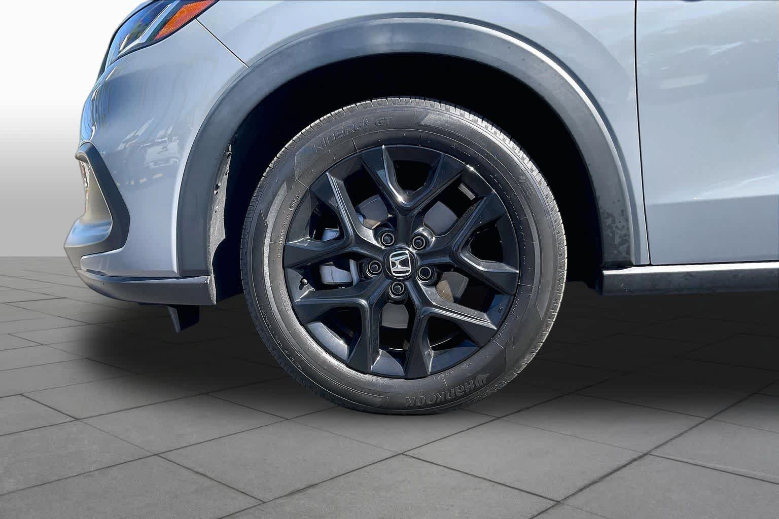 Used 2024 Honda HR-V Sport image 10