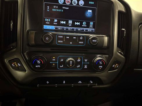 Used 2019 Chevrolet Silverado 2500 LT image 34