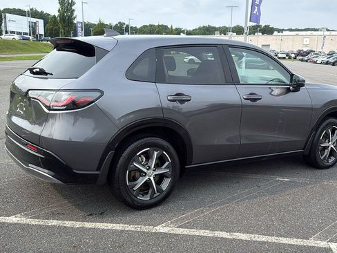 Used 2024 Honda HR-V EX-L image 5