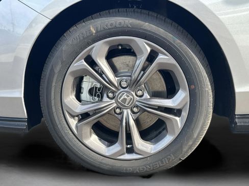 New 2025 Honda Accord EX-L image 21