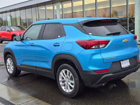 Used 2026 Chevrolet TrailBlazer LS w/ LS Convenience Package image 4