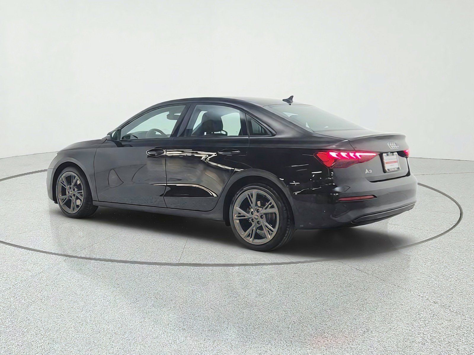 Used 2024 Audi A3 2.0T Premium FWD image 7