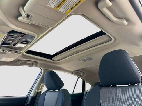 Used 2019 Subaru Crosstrek 2.0i Premium image 21