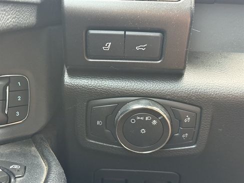 Used 2018 Ford Expedition Max Limited w/ Driver Assistance Package AWD/4WD image 18