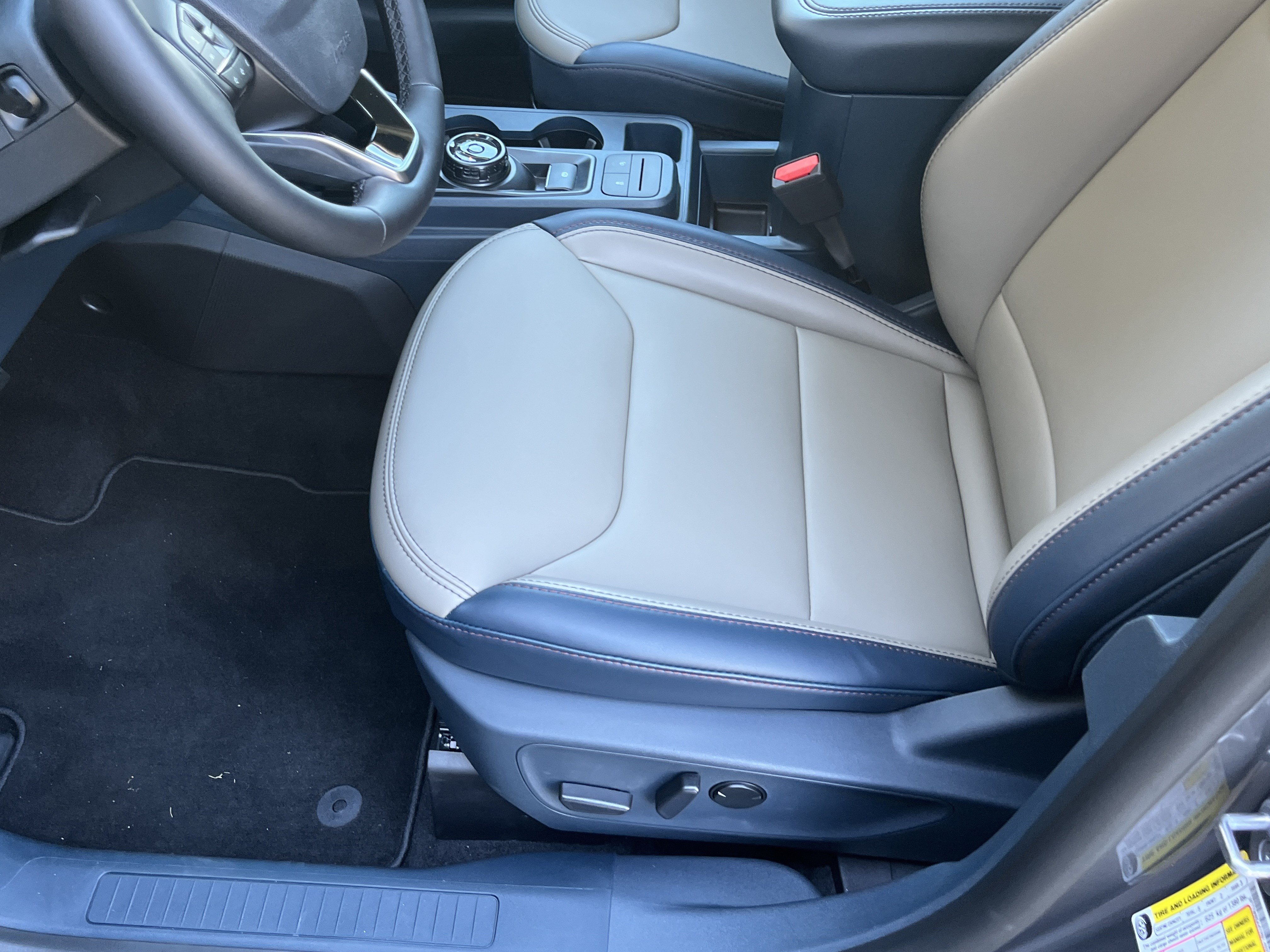 New 2026 Ford Maverick Lariat AWD/4WD image 12