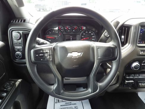Used 2025 Chevrolet Silverado 3500 W/T w/ WT Convenience Package AWD/4WD image 20