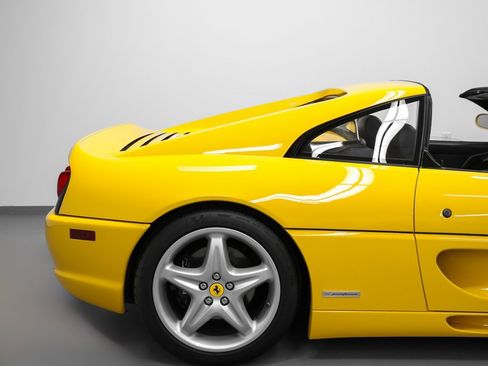 Used 1998 Ferrari F355 GTS image 30