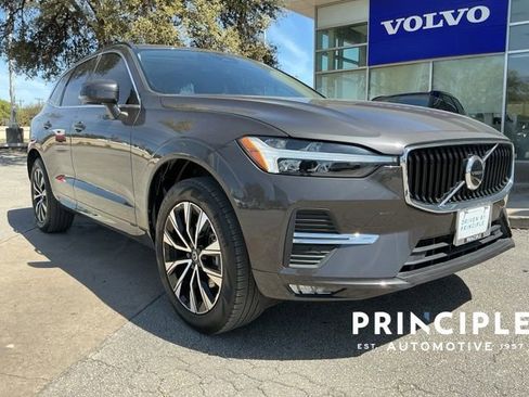 Certified 2023 Volvo XC60 B5 Core FWD image 1