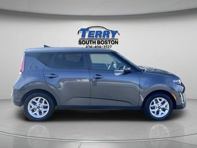 Used 2023 Kia Soul LX w/ Option Group 015