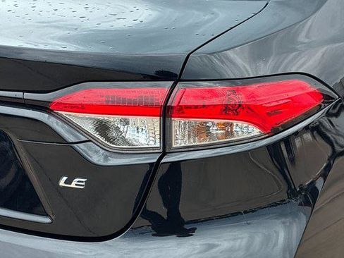 Certified 2024 Toyota Corolla LE FWD image 27