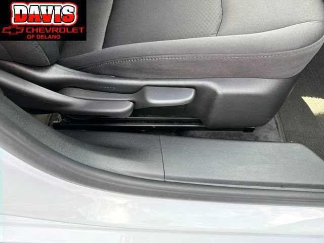 Used 2025 Chevrolet Malibu LT FWD image 9