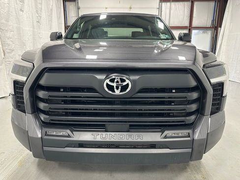 Used 2025 Toyota Tundra SR5 w/ SR5 Convenience Package AWD/4WD image 2