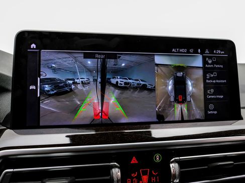 Used 2024 BMW X4 xDrive30i w/ Parking Assistance Package image 26