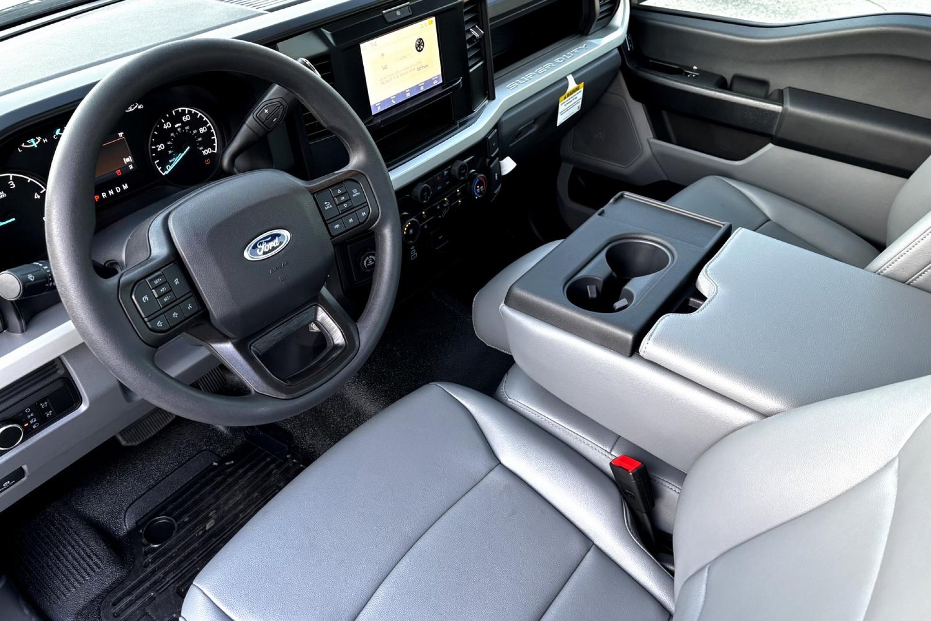 New 2025 Ford F250 XL w/ XL Driver Assist Package RWD image 11