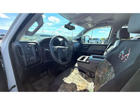 Used 2016 Chevrolet Silverado 2500 W/T w/ WT Convenience Package AWD/4WD image 19