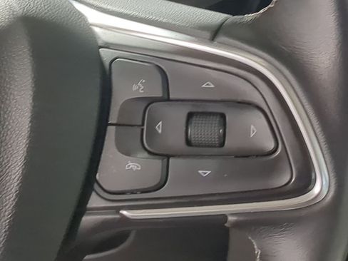 Used 2020 Buick Encore GX Essence w/ Experience Buick Package AWD/4WD image 30