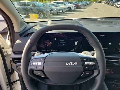 New 2026 Kia Sportage SX Prestige AWD/4WD image 13