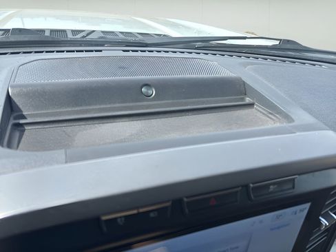 Used 2022 Ford F150 Lariat w/ Bed Utility Package image 27