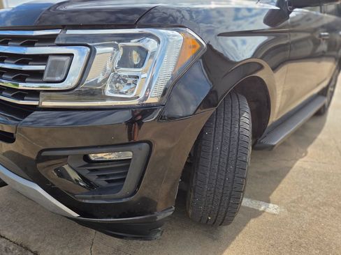 Used 2020 Ford Expedition XLT w/ Cargo Package RWD image 30