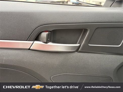 Used 2019 Hyundai Elantra SE w/ Cargo Package image 24
