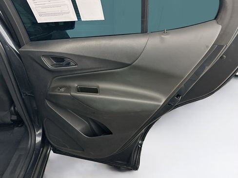 Used 2023 Chevrolet Equinox LT image 31