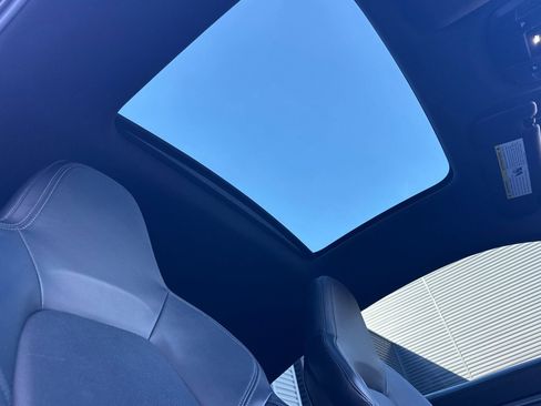 Certified 2020 Porsche 911 Carrera 4S image 18