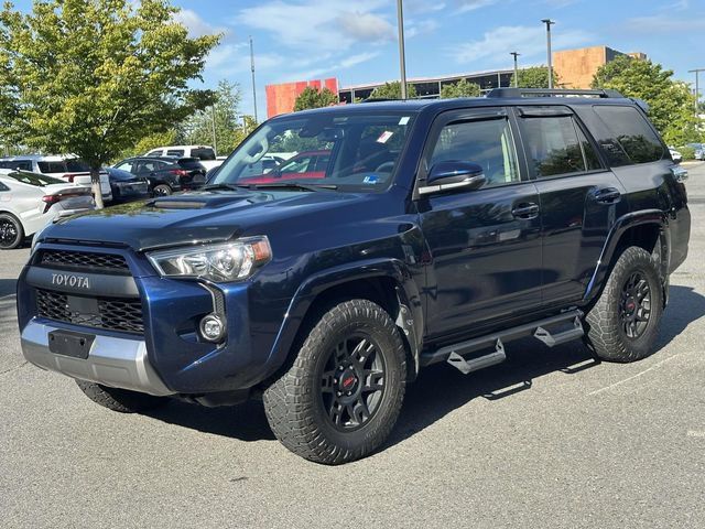 Used 2023 Toyota 4Runner TRD Off-Road Premium w/ Moonroof Package AWD/4WD image 5