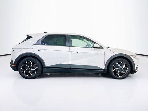 Used 2024 Hyundai Ioniq 5 SEL AWD/4WD image 10