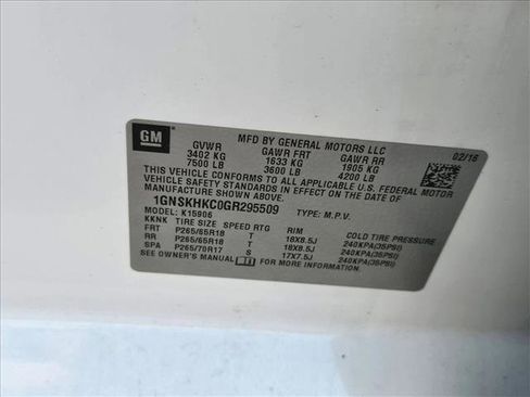 Used 2016 Chevrolet Suburban LT w/ Luxury Package image 20