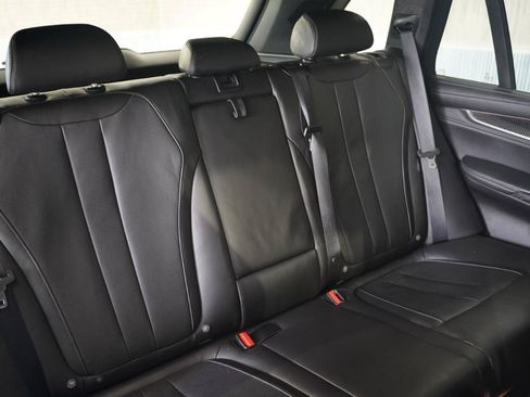 Used 2016 BMW X5 M AWD/4WD image 35