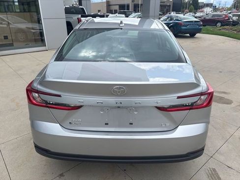 Used 2025 Toyota Camry LE AWD/4WD image 6